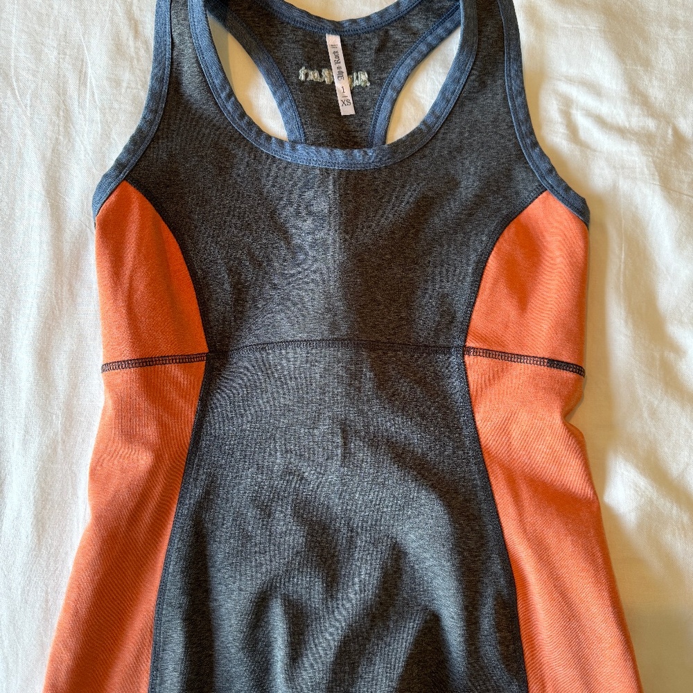 Alp-n-Rock Women's XS 1 Gray/orange/blue Tank Top Yoga Exercise Floral